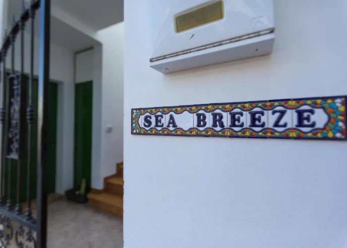 Sea Breeze Ocean View Apartment